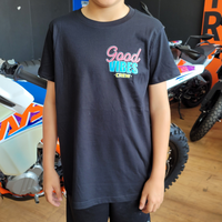 Load image into Gallery viewer, GOOD VIBES CREW TEE YOUTH - BLACK
